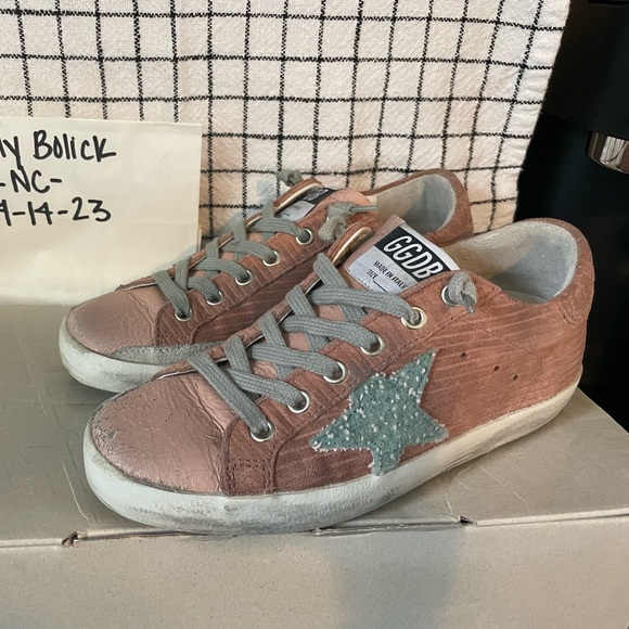 Golden Goose Sneakers - Picture 4 of 9